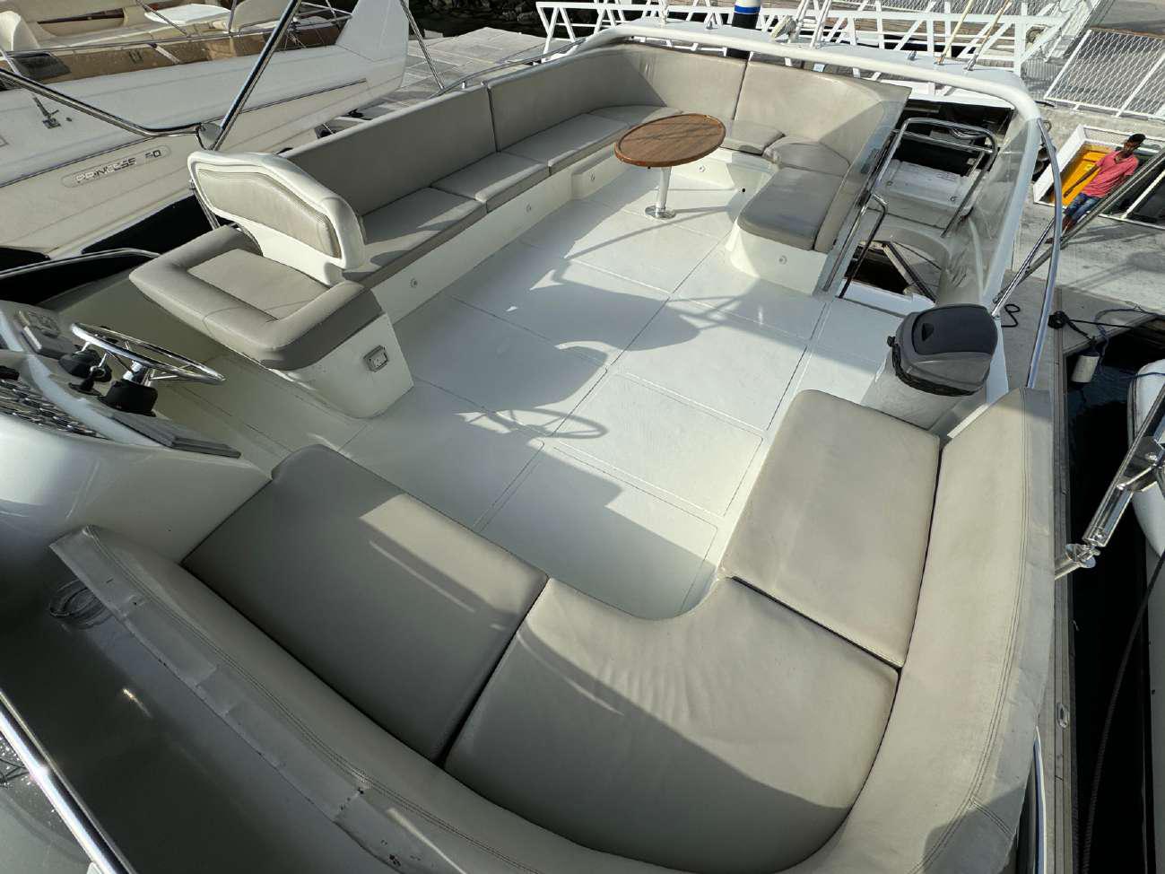 66ft yacht gallery images
